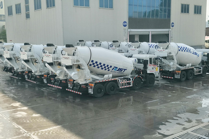 国五标准罐车